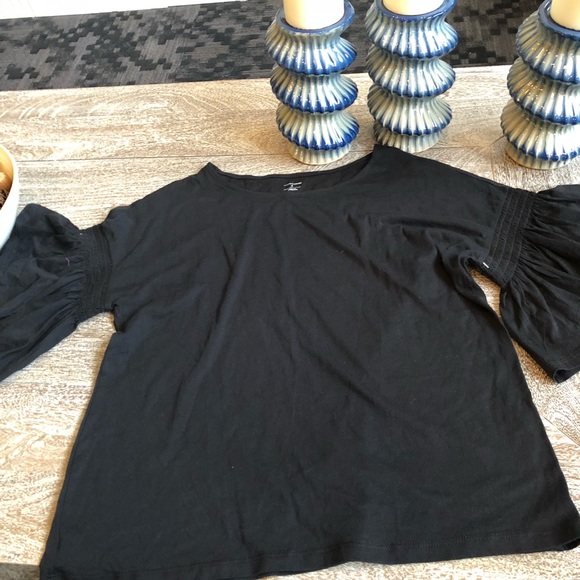 14th & Union Ruffle Sleeve Top in Black - Picture 6 of 9